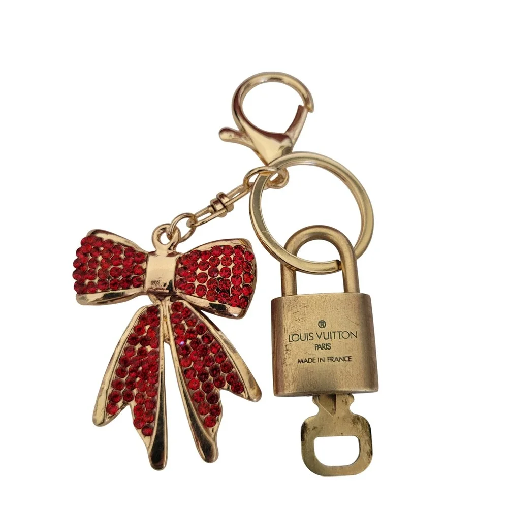 Louis Vuitton Padlock 308 Key Red Rhinestone Bow Bag Charm Keychain Gold Tone